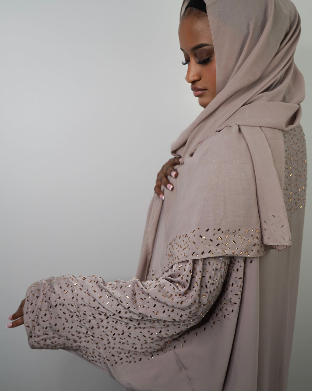 Abaya Zahra
